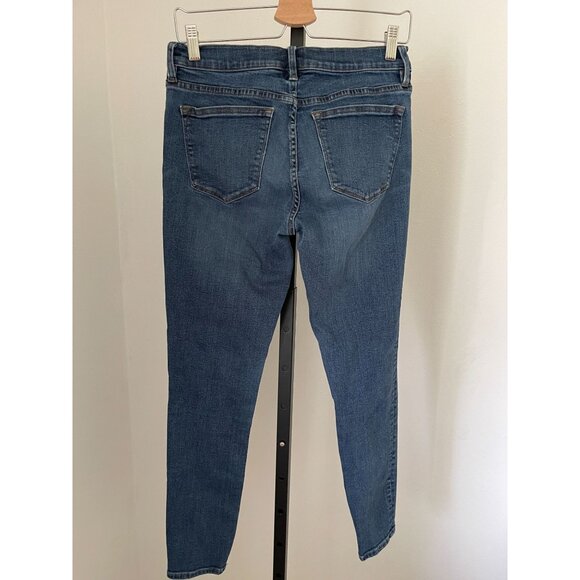 EUC J. Crew 8" Toothpick Jeans Size 29 Mid-Rise Blue Denim Womens - Picture 2 of 4